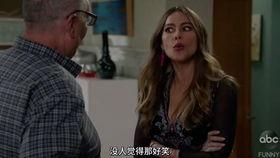 摩登家庭第十季在线观看,温馨家庭再续前缘，在线观看开启欢乐时光  第1张